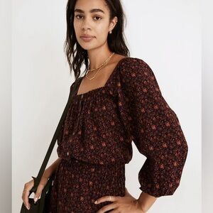 Puff-Sleeve Button-Front Crop Top in Orchard Floral